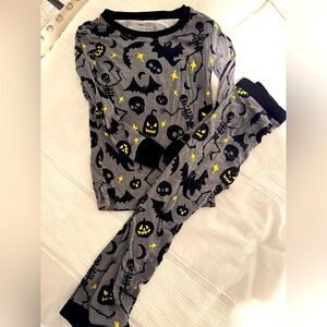 Glow in the dark Halloween Little Sleepies 3T (2024)